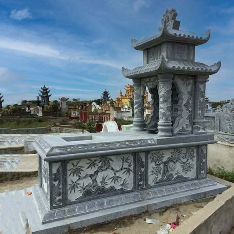 Mộ đá 2 mái đẹp chuẩn phong thủy, hoa văn nét - M2M005