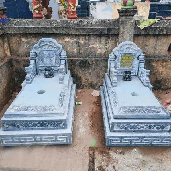 Mộ tam cấp không mái cỡ nhỏ MKM012 | Đơn giản, chuẩn phong thủy, dễ lau chùi