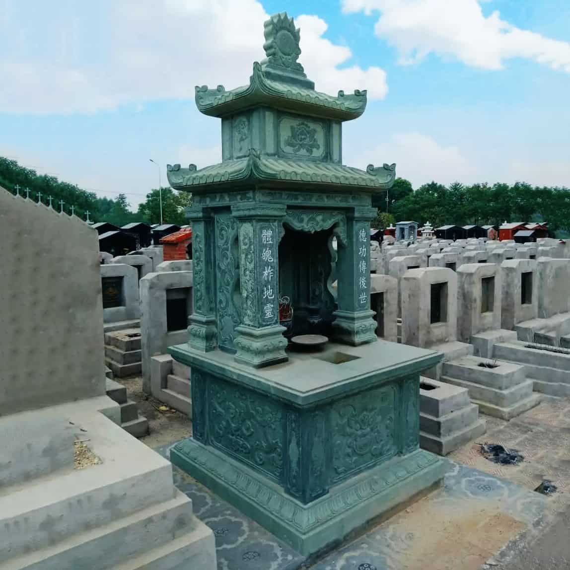 Mẫu mộ đá 2 mái xanh rêu cao cấp - M2M003