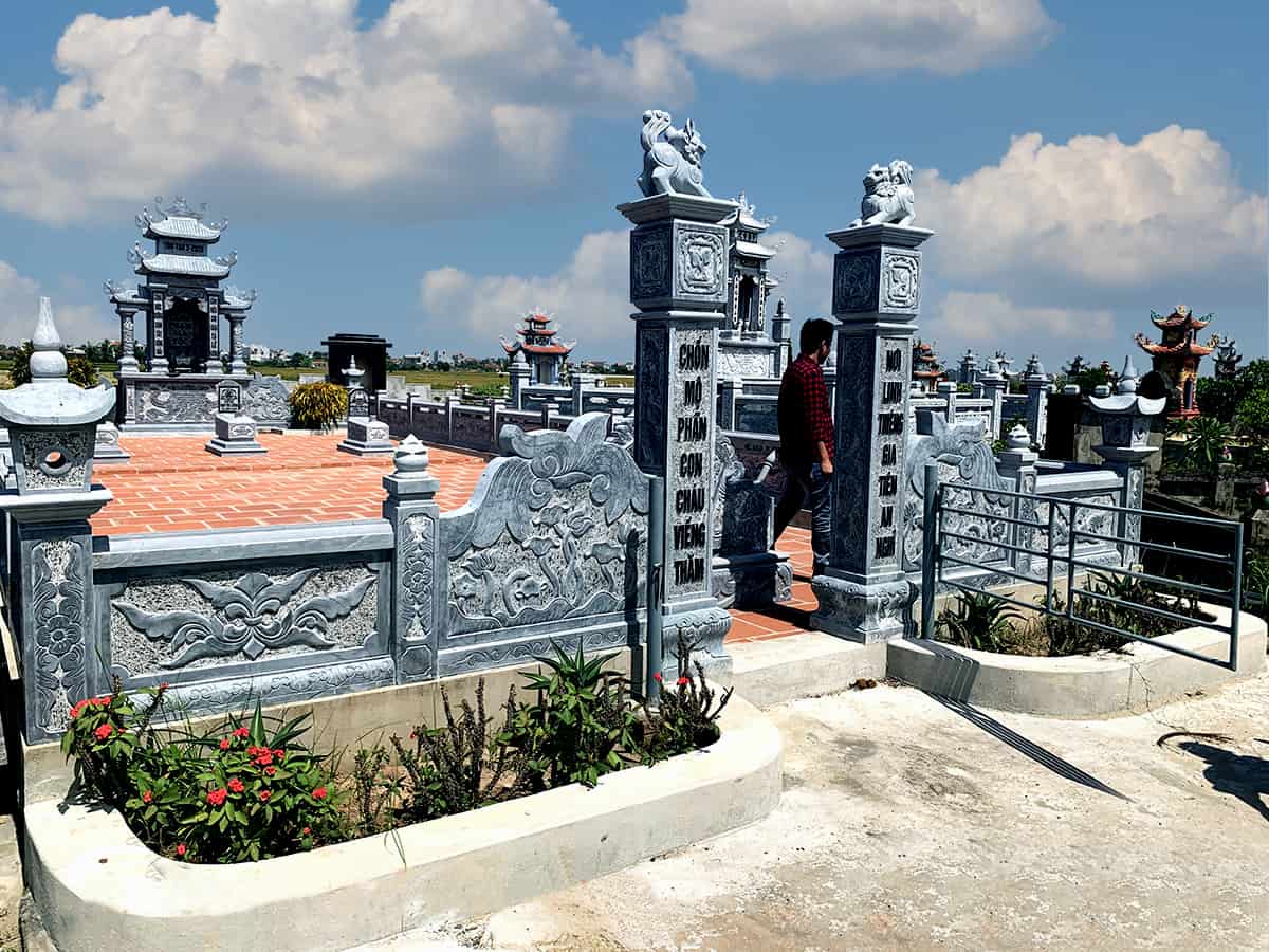 Mẫu Lăng Mộ Gia Đình | KLM002 | Đẹp, Trang Trọng Bậc Nhất