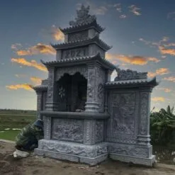 Mẫu Lăng thờ đá đẹp, chuẩn phong thủy - LTD003