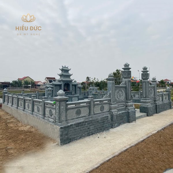 Khu lăng mộ đá mỹ nghệ xanh rêu cao cấp - KLM029