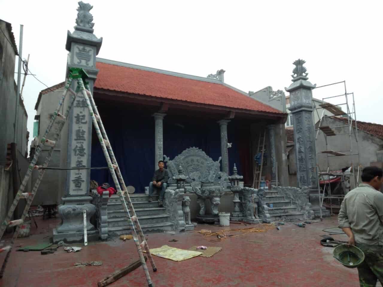 nhà thờ họ bằng đá