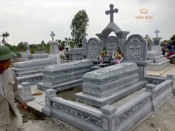 mộ Công Giáo đẹp số 10 mo-cong-giao-dep-so-10.jpg