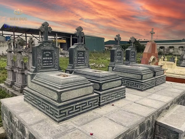 mộ Công Giáo đẹp số 4 mo-cong-giao-dep-so-4.jpg