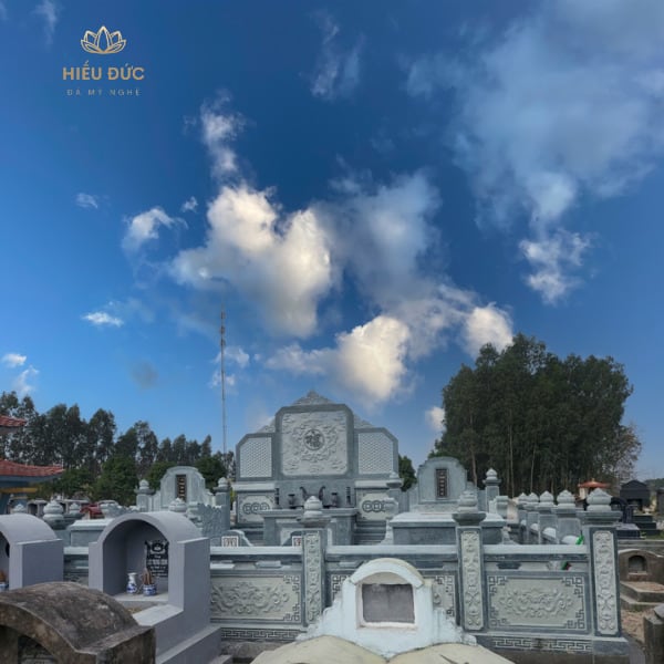 xay lang mo gia dinh so 1